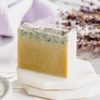 MIODOWA MYDLARNIA Mydło z woskiem pszczelim KONOPIE Z MŁODYM JĘCZMIENIEM, 95g